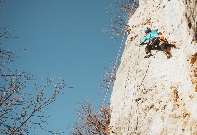 Escalade : initiation ou grande voie